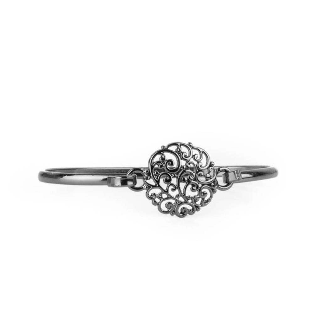 Paparazzi Silver Swirl Bracelet